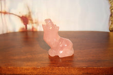 Load image into Gallery viewer, Rose Quartz Howling Wolf
